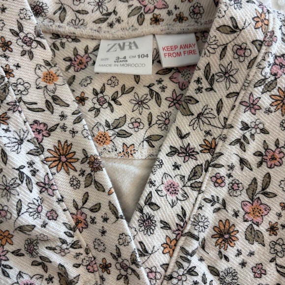 Zara girls blazer size 3-4 - Picture 2 of 2